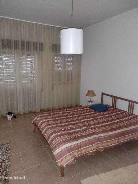 Venda de moradia - Grande imagem: 4/8