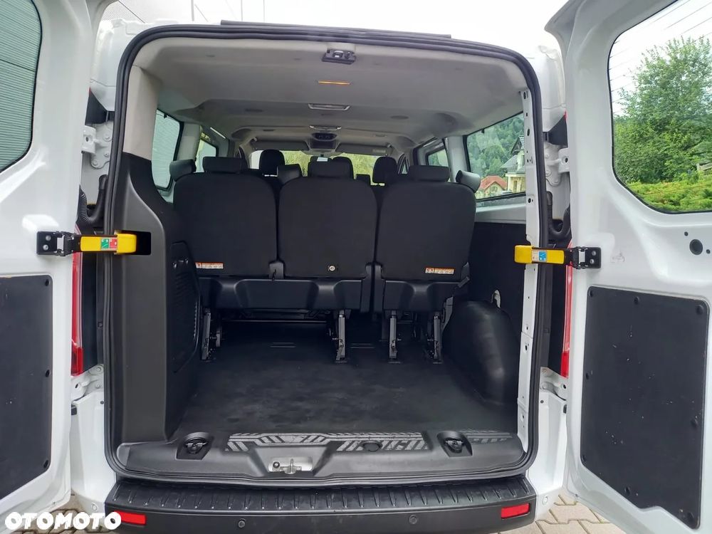 Ford Transit Custom 310 L2H1 Limited - 13