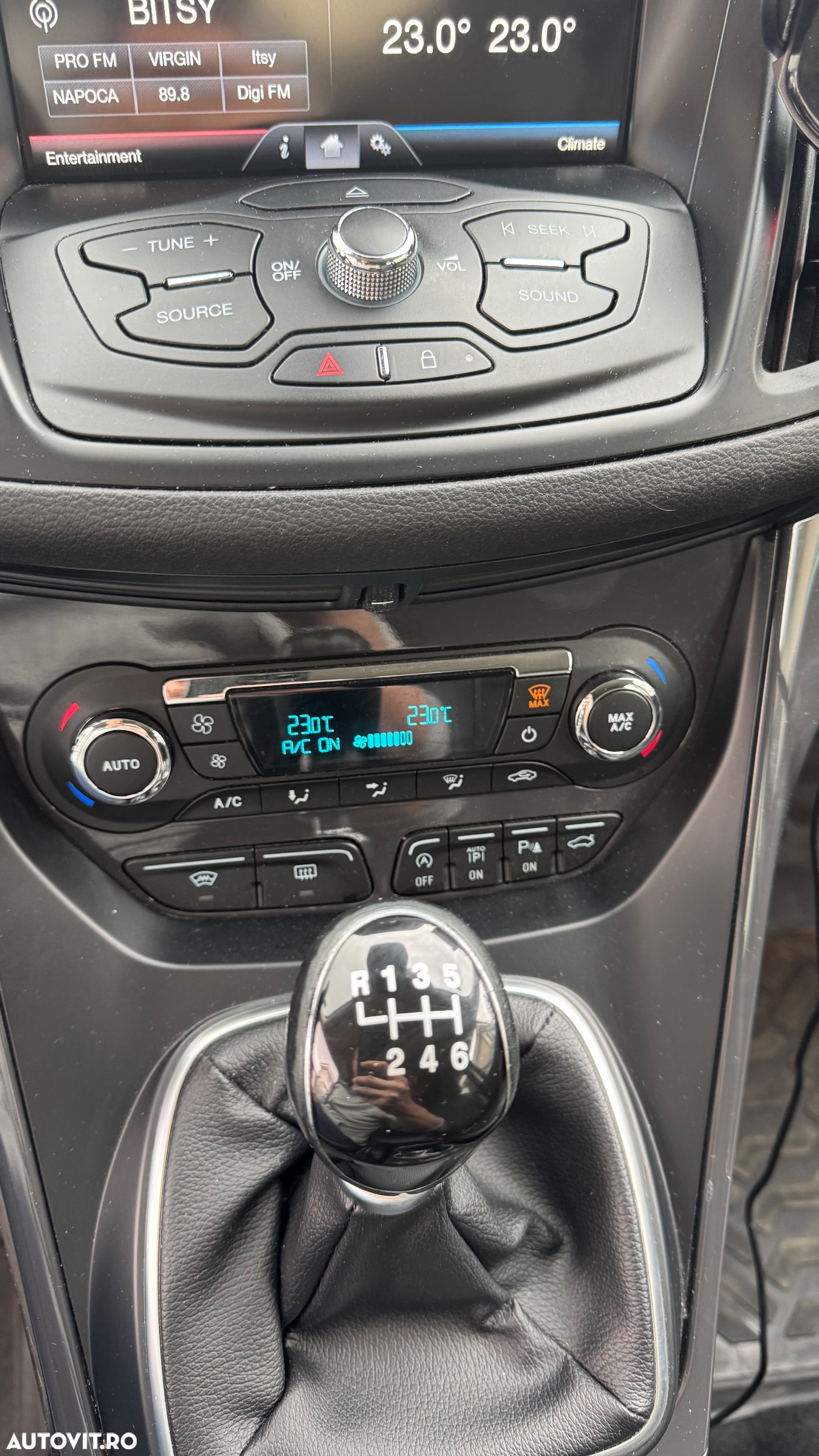Ford Kuga 2.0 TDCi 4WD Titanium - 16