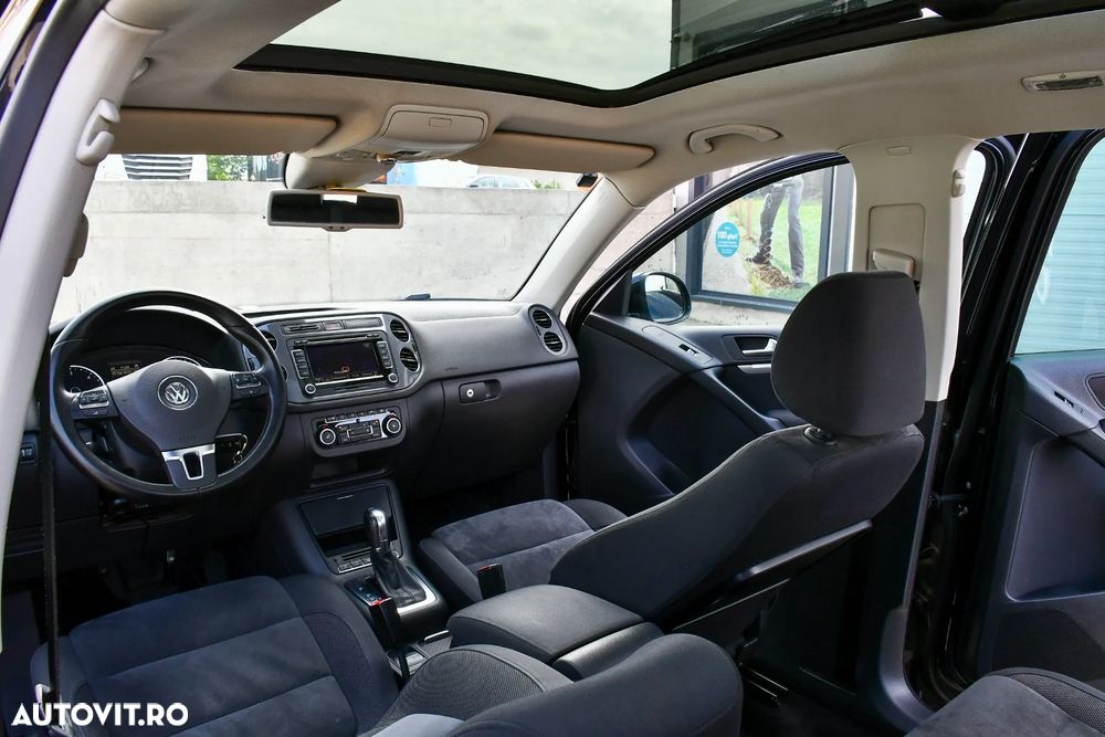Volkswagen Tiguan 2.0 TDI 4Motion DSG Sport & Style - 8