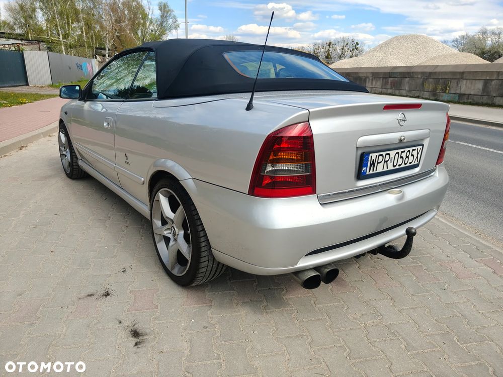 Opel Astra 1.8 Bertone - 8