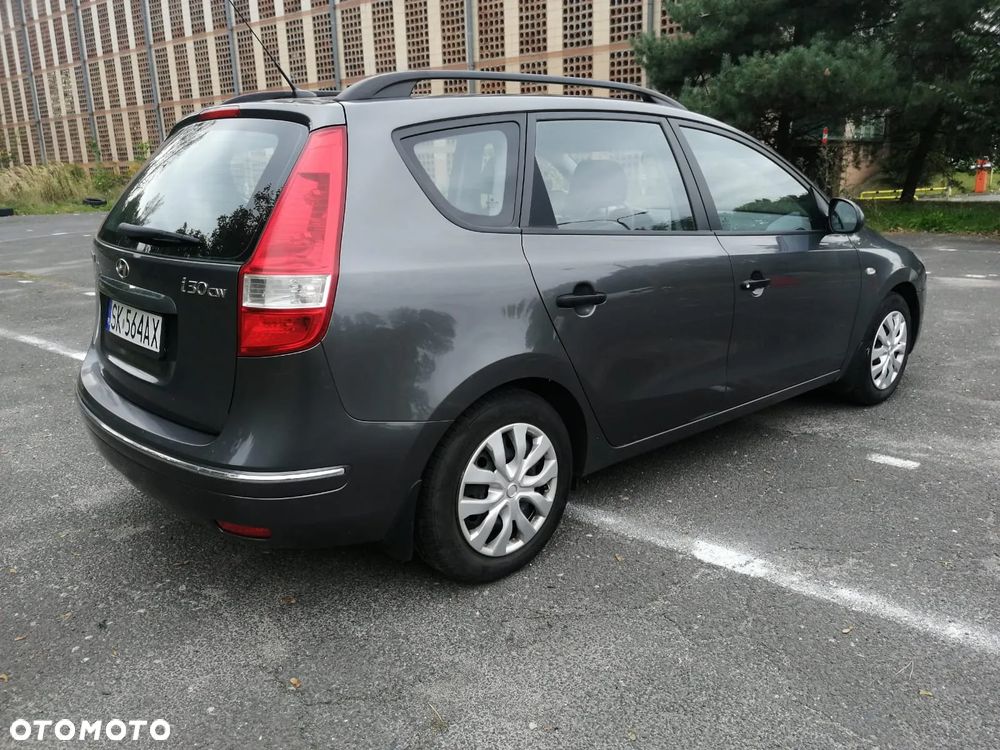 Hyundai i30 1.6 Classic + - 5