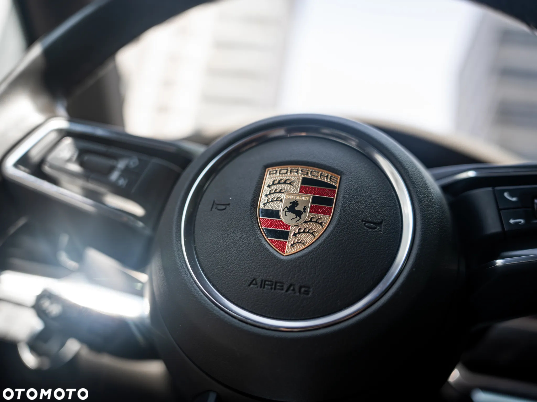 Porsche Panamera 4 Sport Turismo Platinum Edition - 18