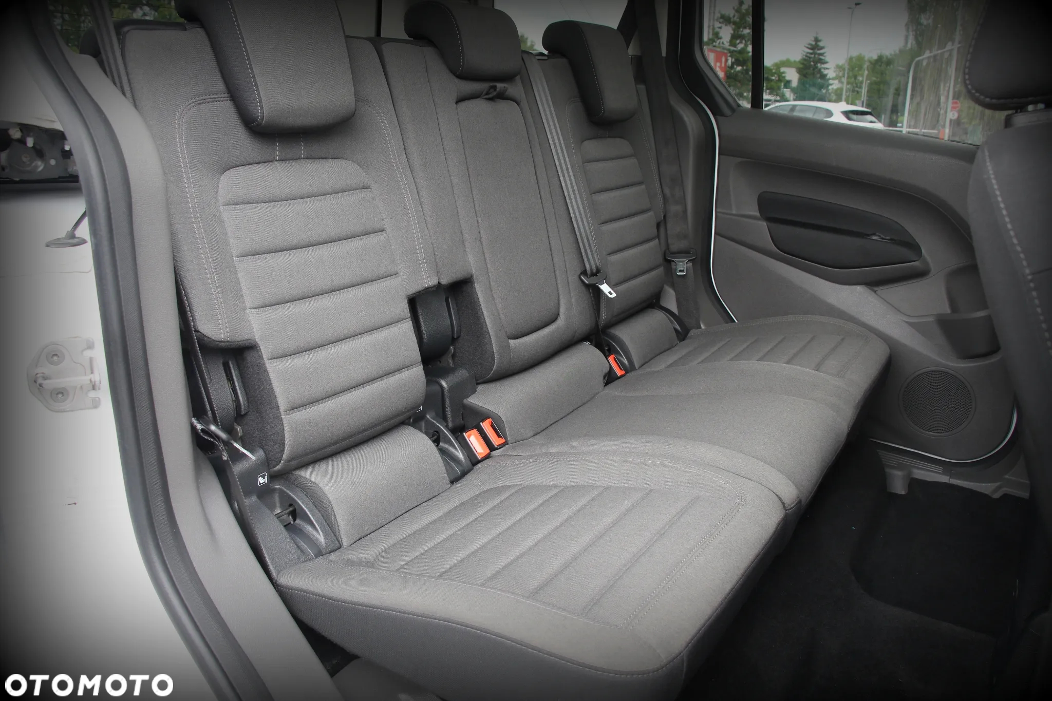 Ford Tourneo Connect 1.5 EcoBlue Titanium - 17