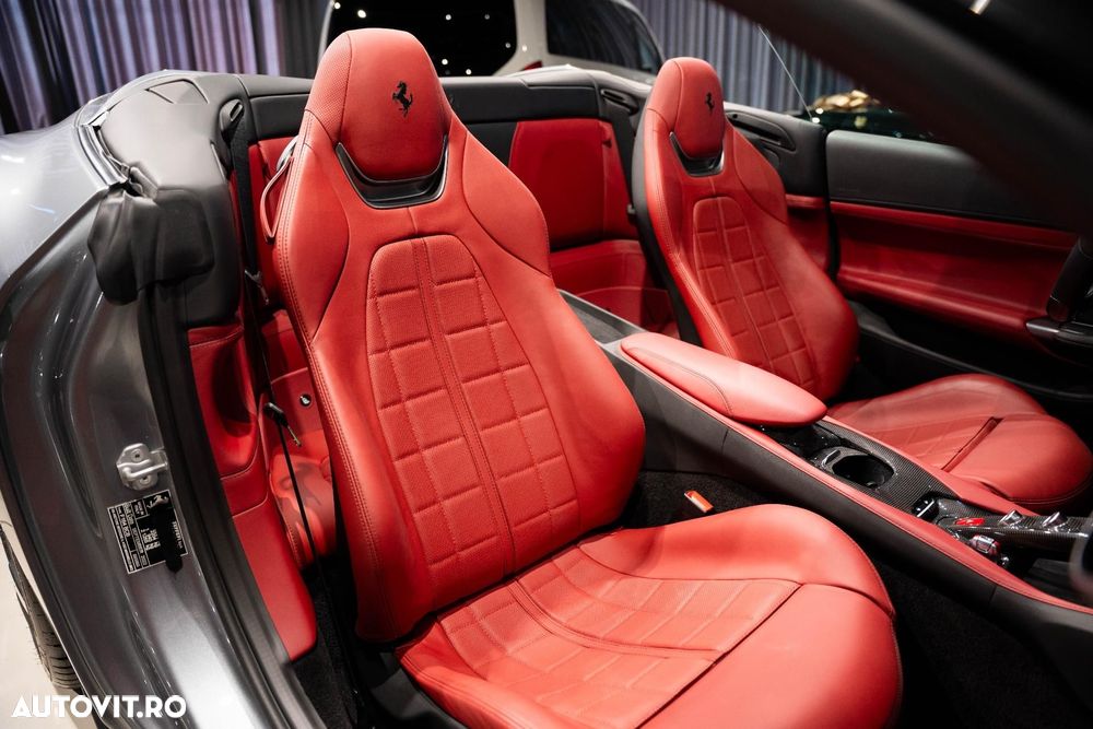 Ferrari Portofino - 31