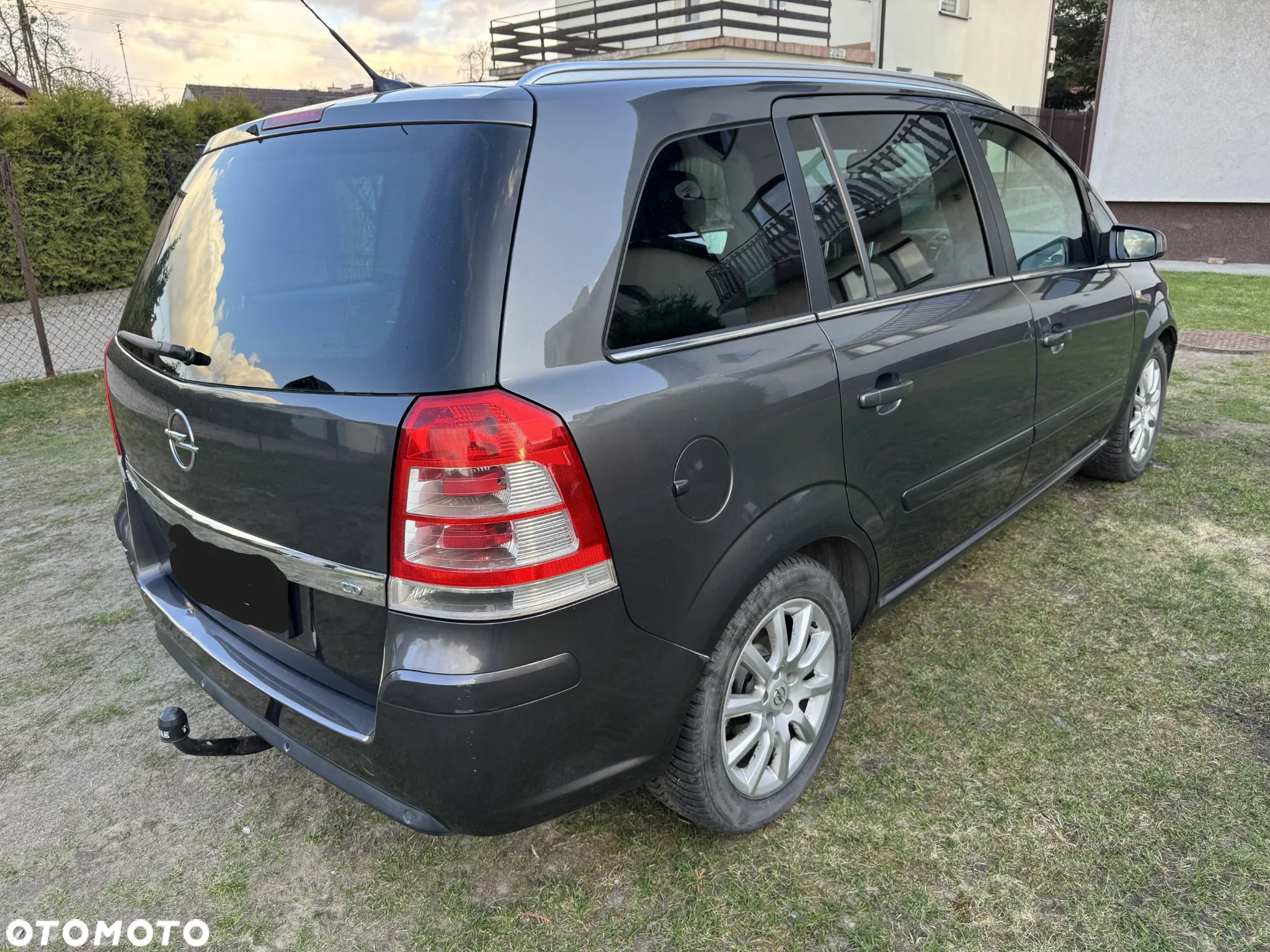 Opel Zafira 1.7 CDTI Cosmo - 4