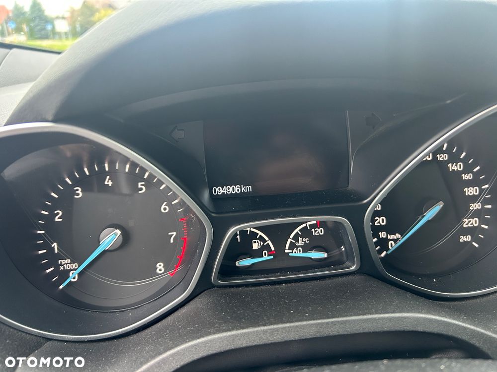 Ford Kuga 1.5 EcoBoost ST-LINE - 16