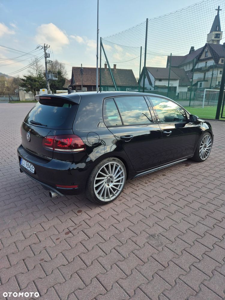Volkswagen Golf 2.0 TSI GTI - 13