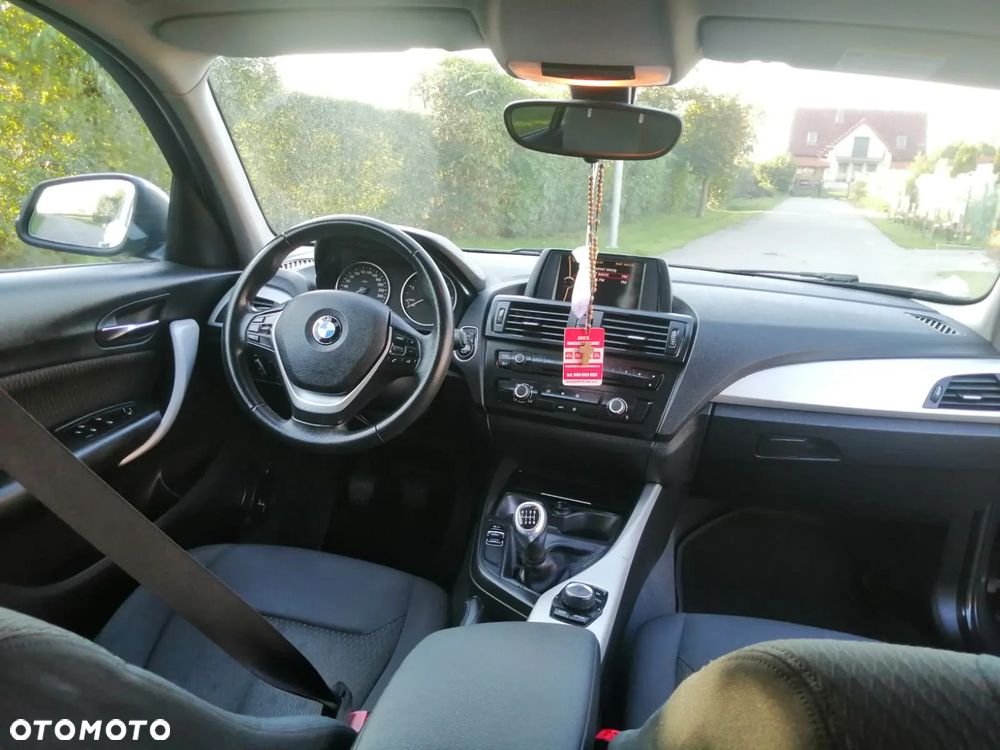 BMW Seria 1 116d Sport Line - 8