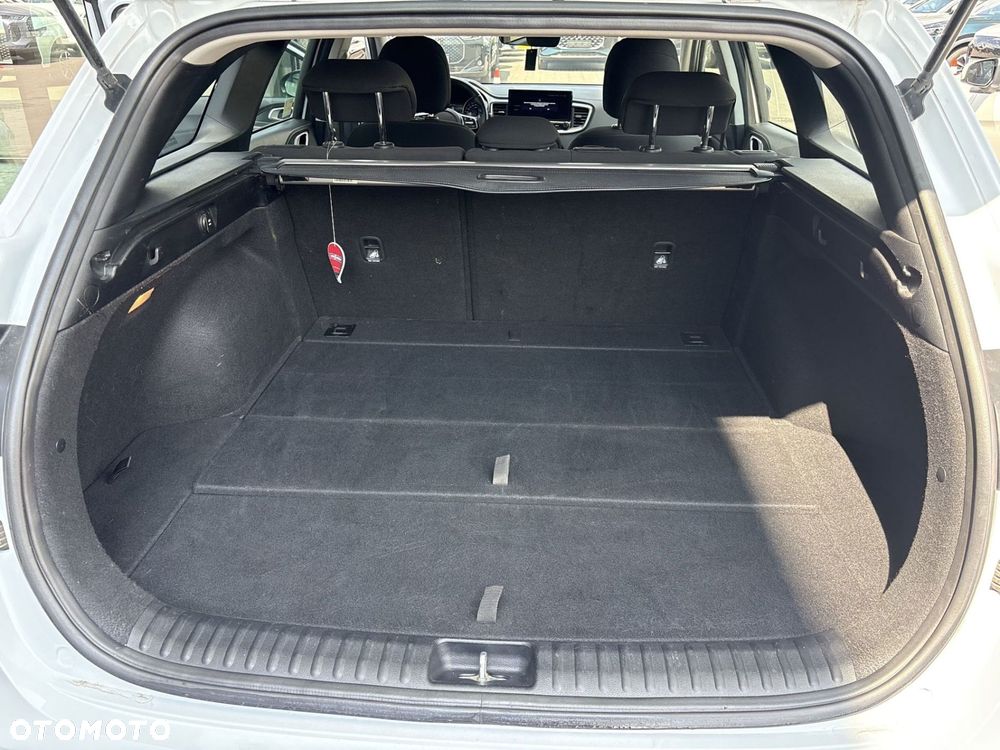 Kia Ceed - 17