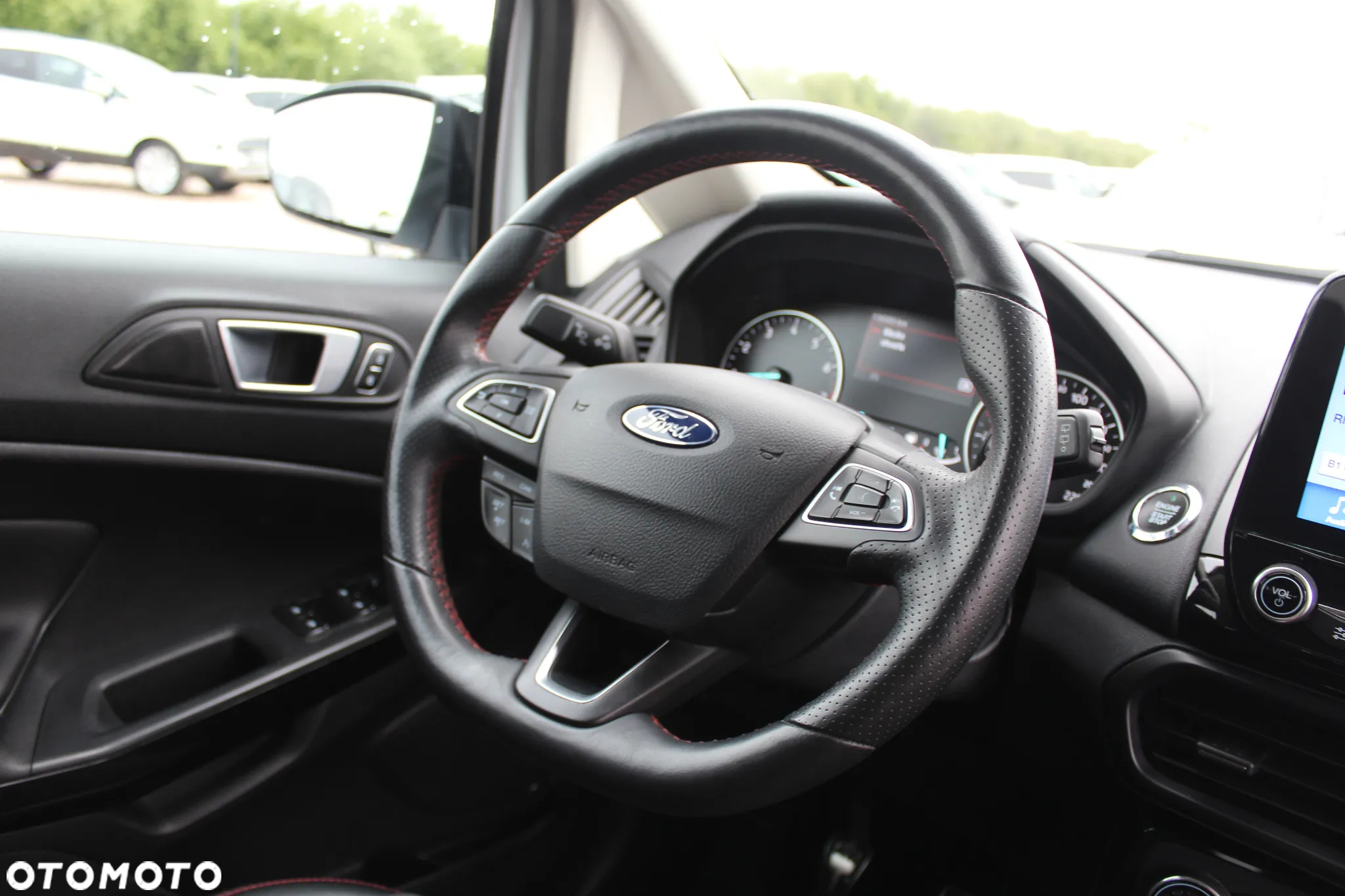 Ford EcoSport 1.0 EcoBoost ST-Line Black ASS - 24