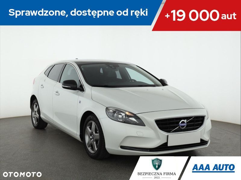 Volvo V40 - 2