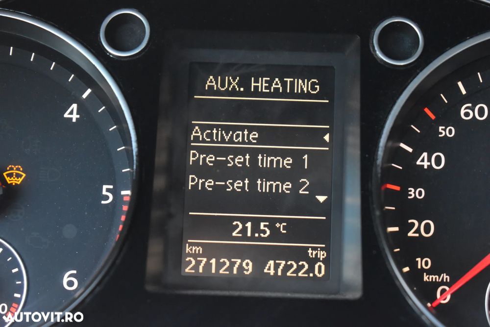 Volkswagen Passat 2.0 TDI DPF 4Motion Sportline - 39
