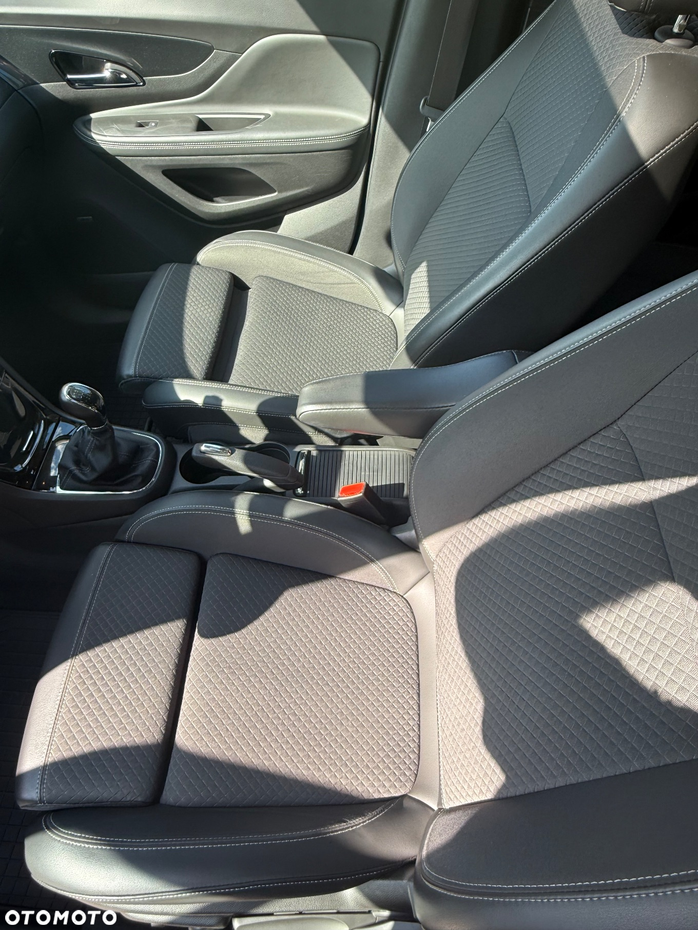 Opel Mokka 1.4 T Cosmo S&S 4x4 - 26