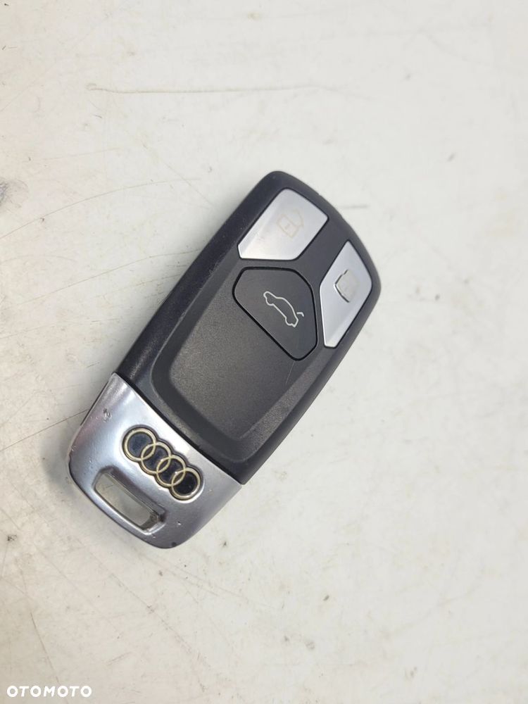 KLUCZYK PILOT KEYLESS AUDI Q5 FY A4 B9 A5 8W Q7 4M 4M0959754T 1/26 - 2