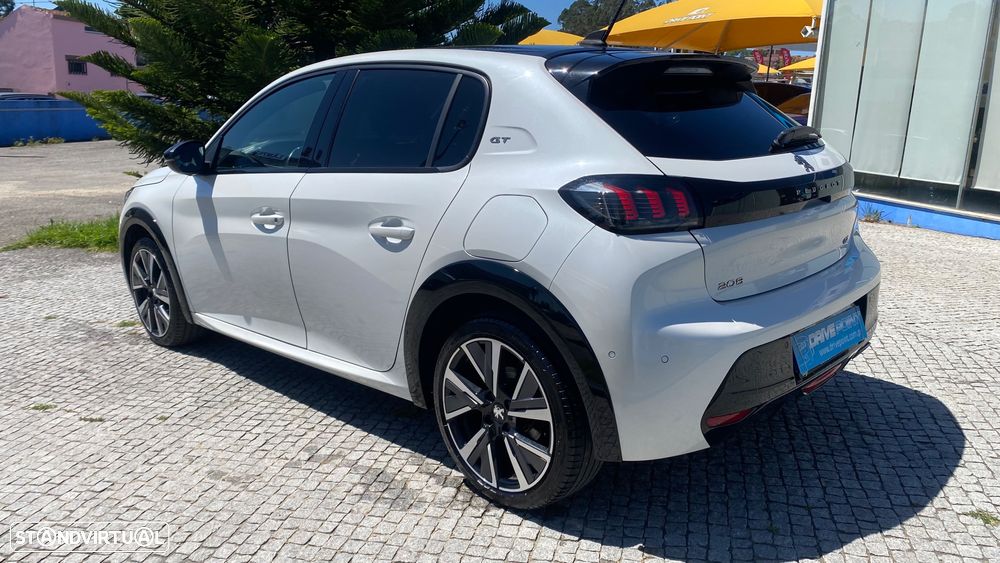 Peugeot 208 1.5 BlueHDi GT - 10