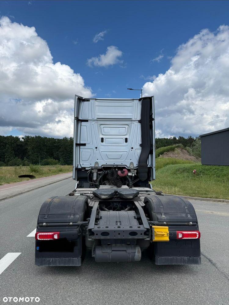 Mercedes-Benz Actros 1853 - 4