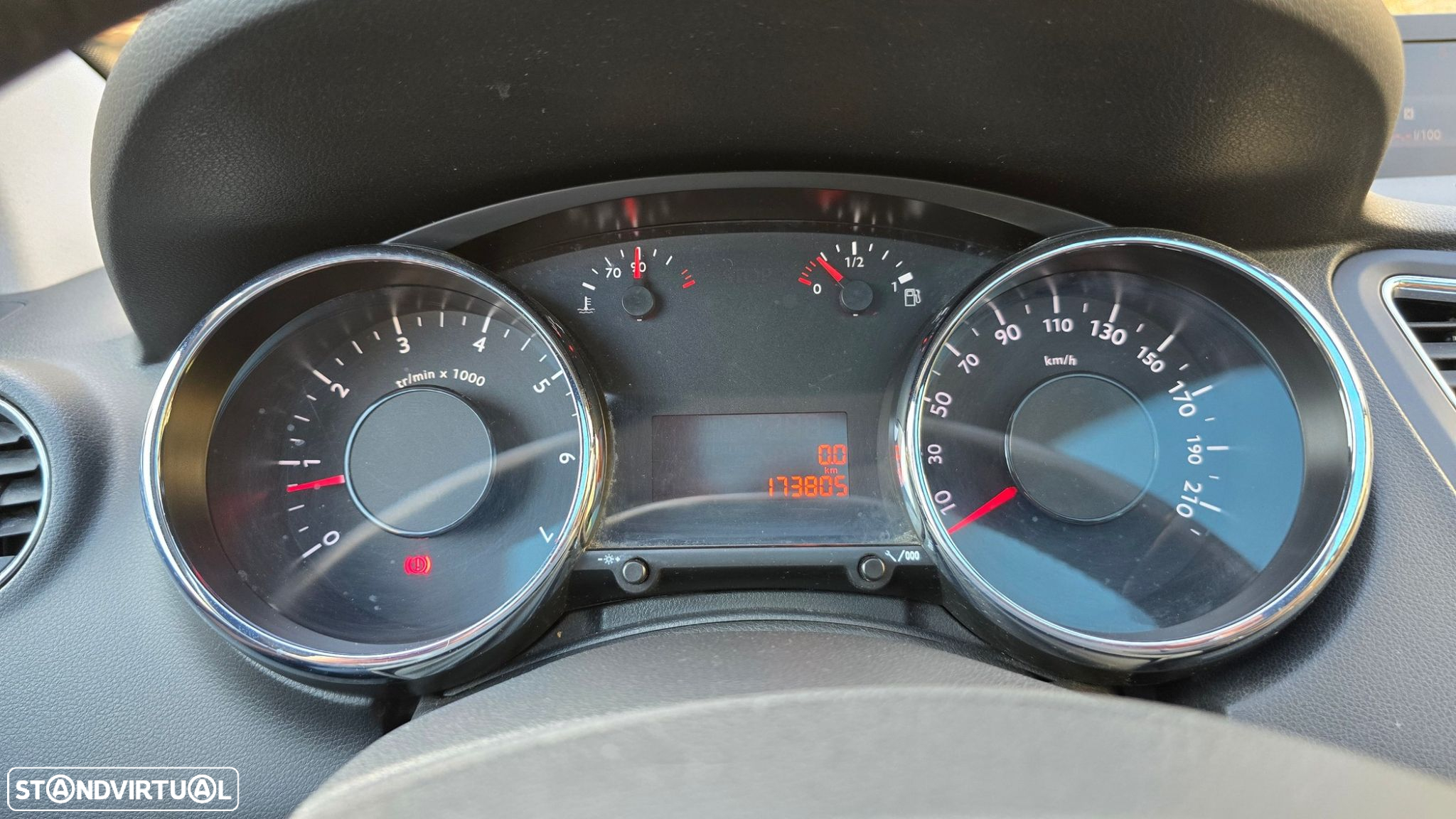Peugeot 5008 1.6 THP Sport - 17
