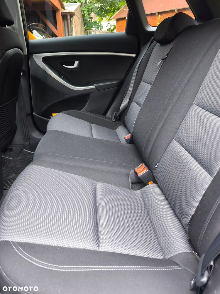 Hyundai i30 - 11