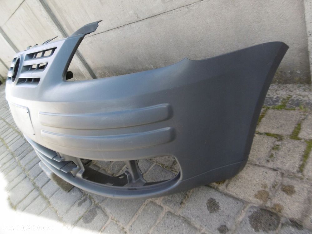 VW CADDY 2K0 - zderzak przedni - 5