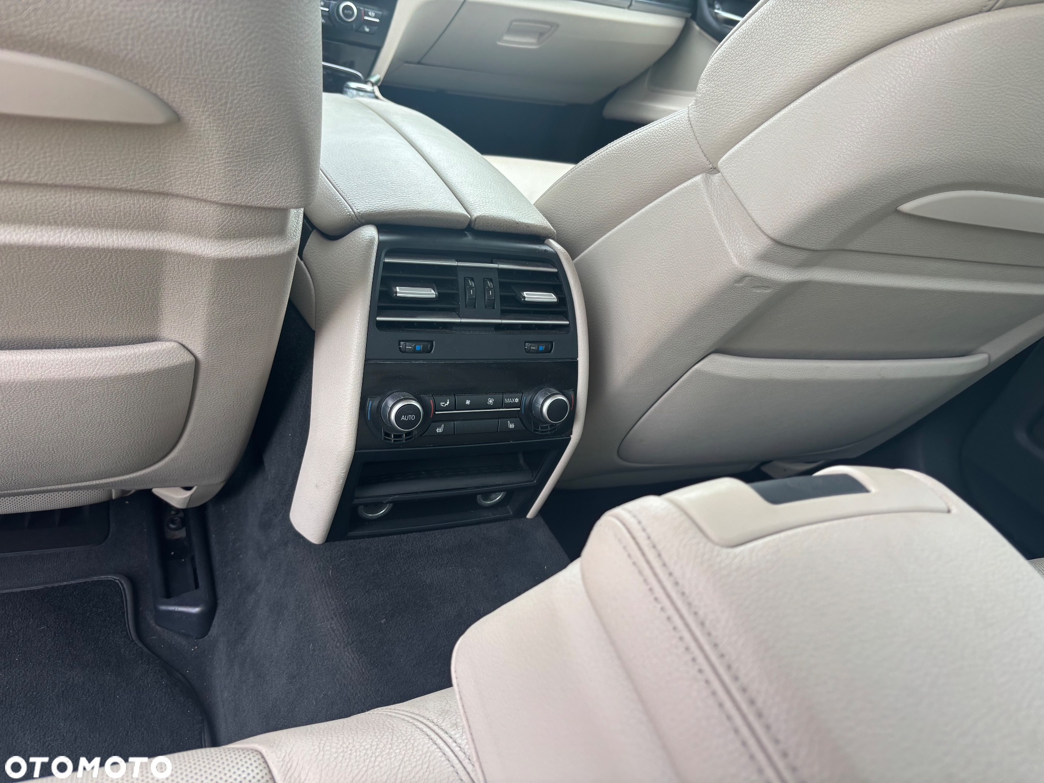 BMW Seria 7 740d xDrive - 13