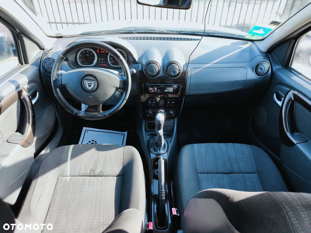 Dacia Duster 1.6 16V 4x2 Laureate - 15