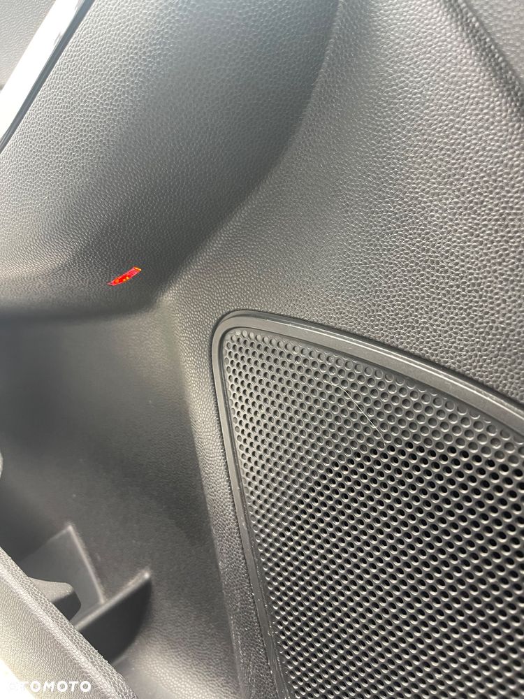 Ford Fiesta - 10