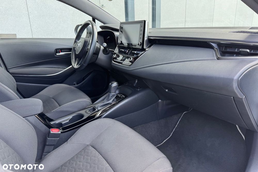 Toyota Corolla 1.8 Hybrid Comfort - 35