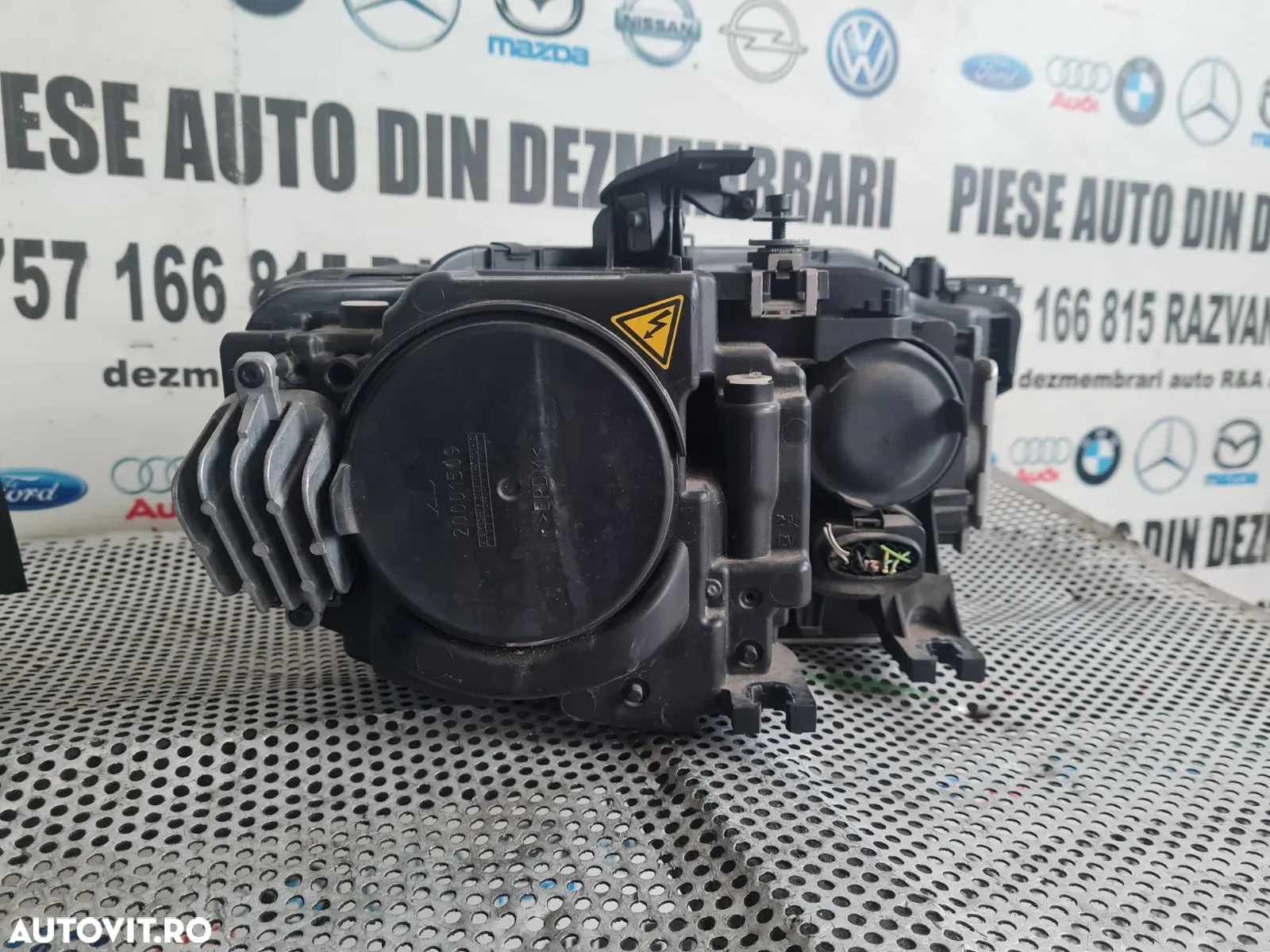 Faruri Far Stanga Dreapta Led Bi-Xenon Complete Audi A5 Facelift 2.0 Tdi Euro 5 Motor CJC Cutie Aut - 13