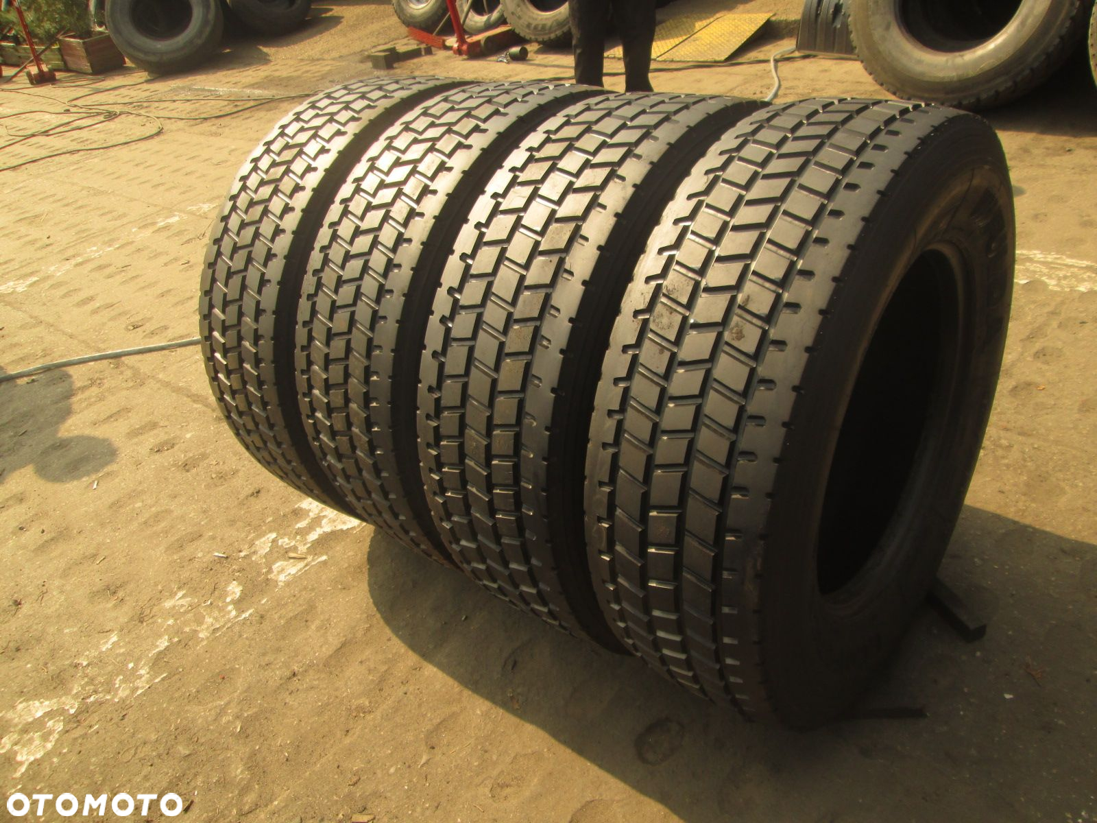 Opony ciężarowe 295/60R22.5 Samson GR-D2. Opony ciężarowe - 3