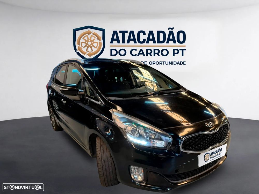 Kia Carens - 5