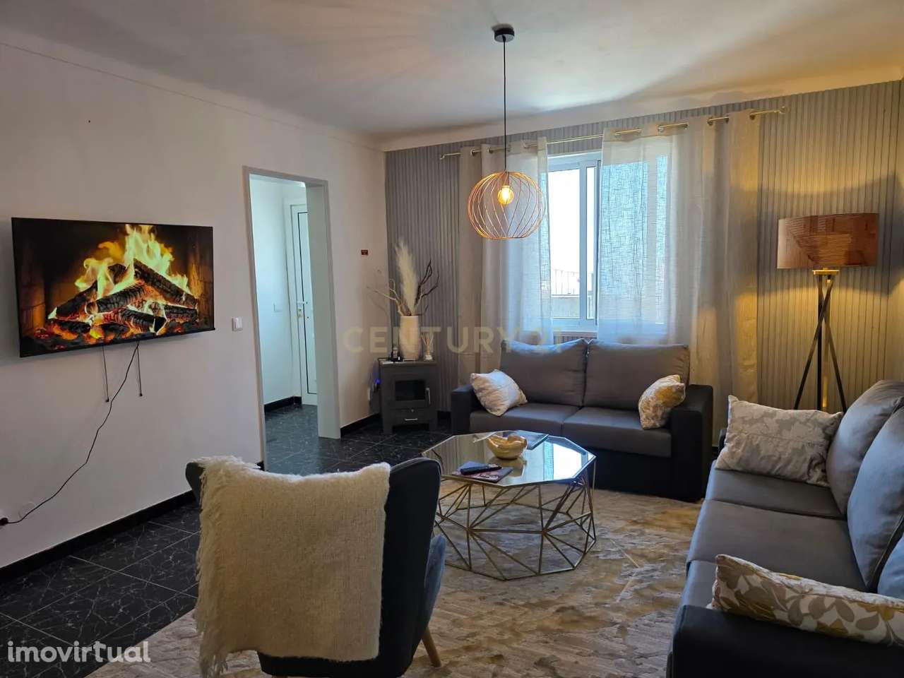 Moradia T5 Totalmente Equipada e Renovada com Vista Deslumbrante – Lom - Grande imagem: 2/27