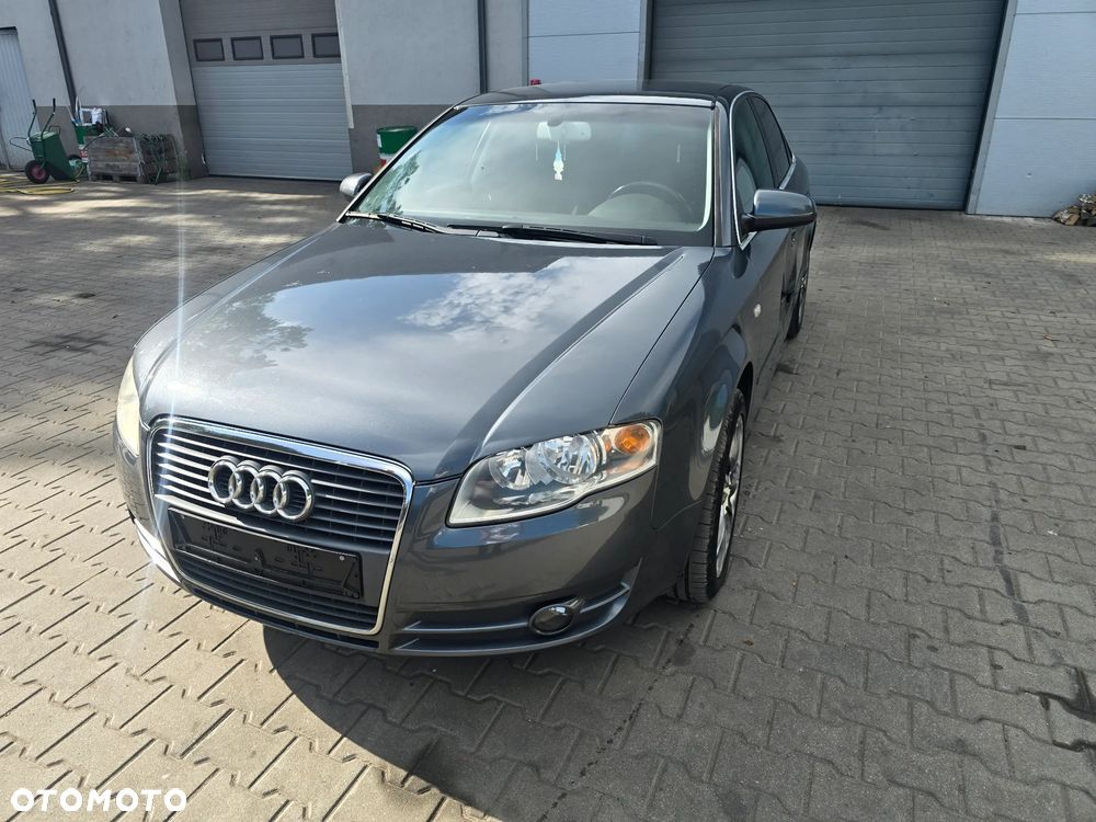 Audi A4 Limousine 2 - 5