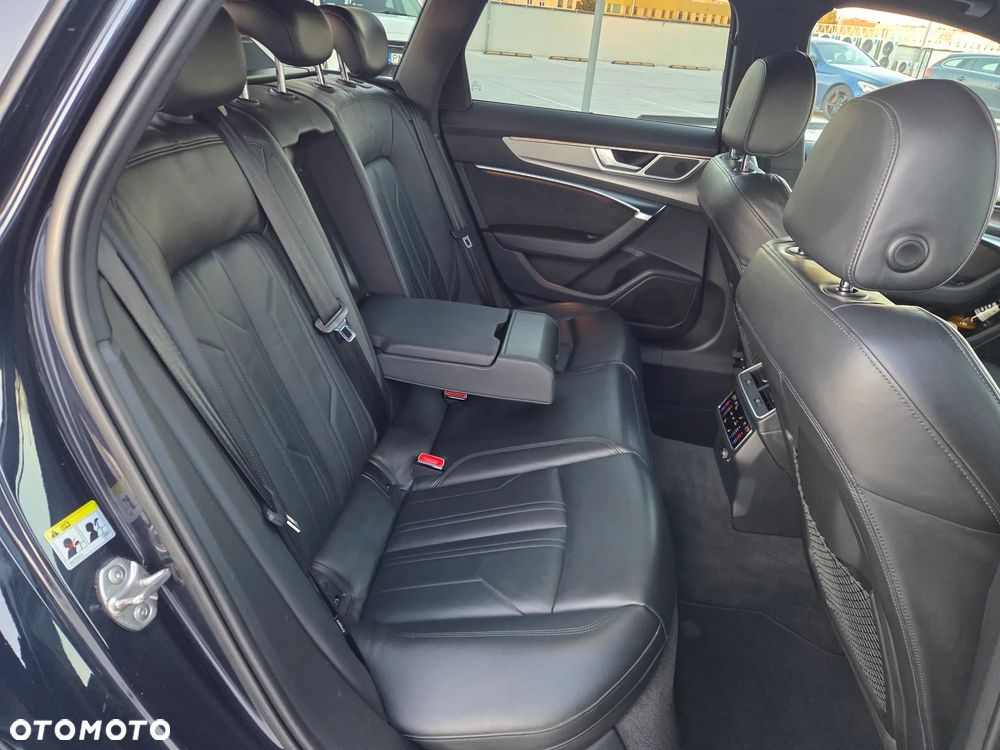 Audi A6 Avant - 16