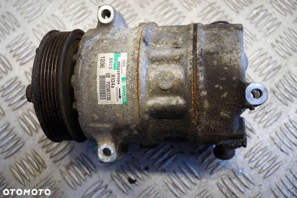 KOMPRESOR KLIMATYZACJI SPRĘŻARKA INSIGNIA A I 2.0 CDTI P22861236 OPEL 2008-2013 - 2