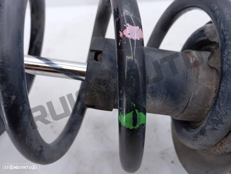 Conjunto Amortecedores Frente  Audi A4 B5 (8d) [1994_2001] 1.9 - 5