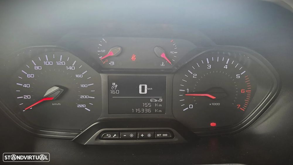 Peugeot PARTNER 1.5 BLUEHDI PRO - 17