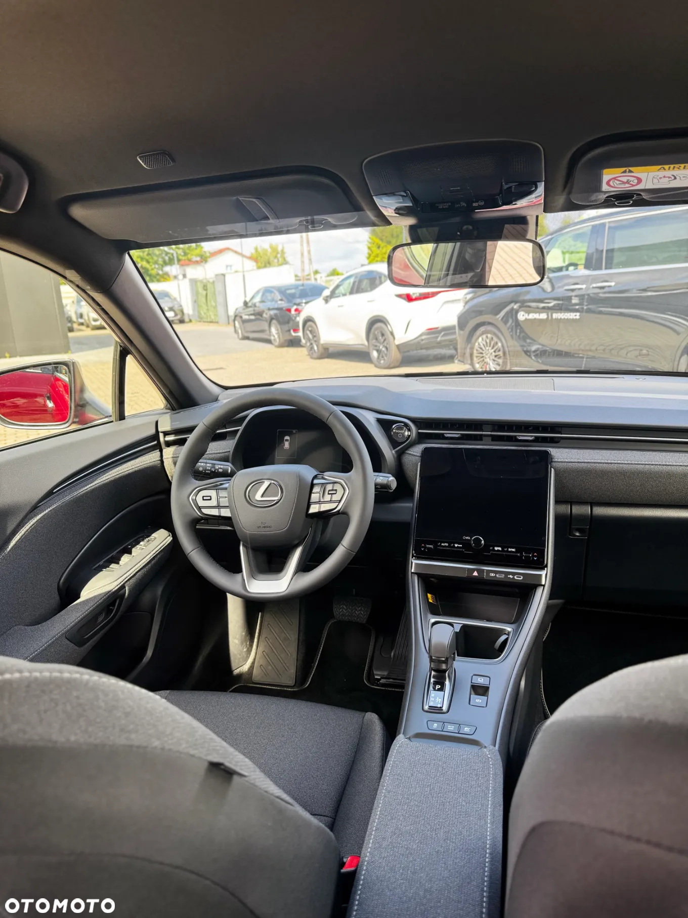 Lexus LBX 1.5 Hybrid - 10