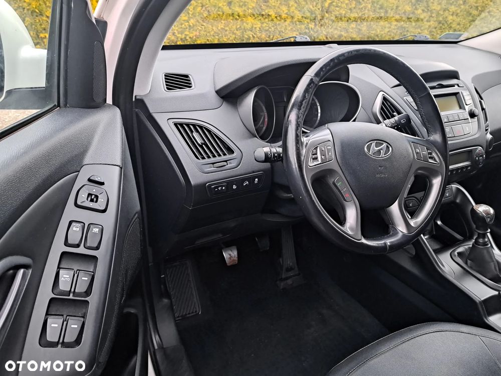 Hyundai ix35 1.7 CRDi Premium 2WD - 14