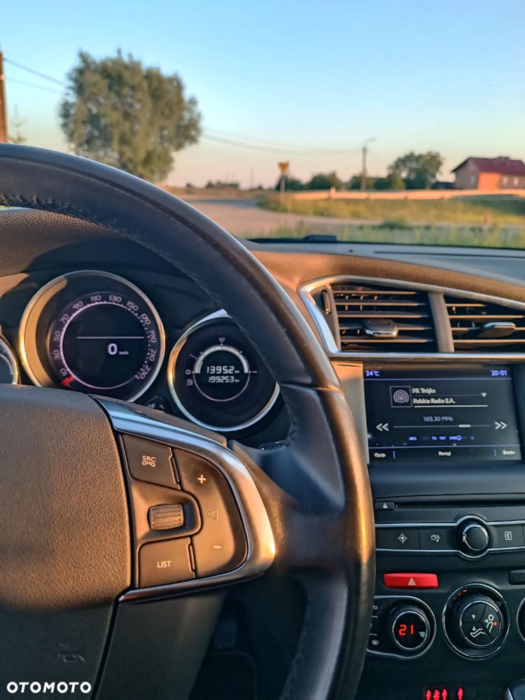 DS Automobiles DS 4 Crossback - 15