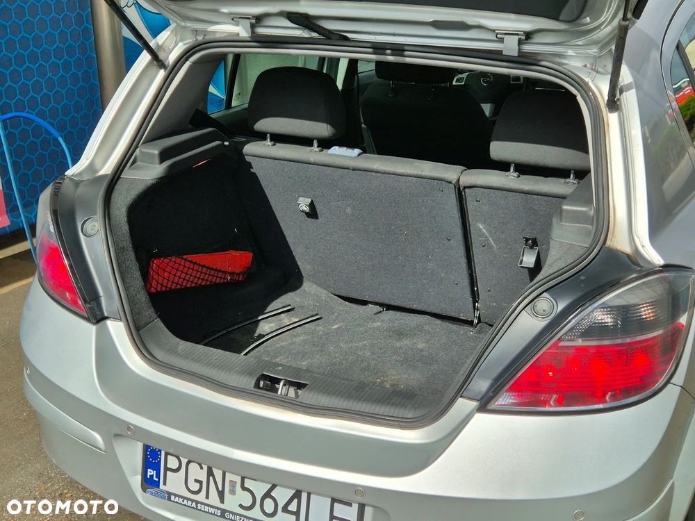 Opel Astra 1.6 - 13