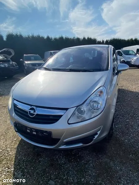 Opel Corsa - 3