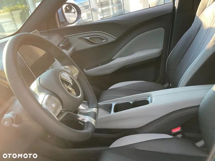 BYD Dolphin Surf 43.2kWh Comfort - 11