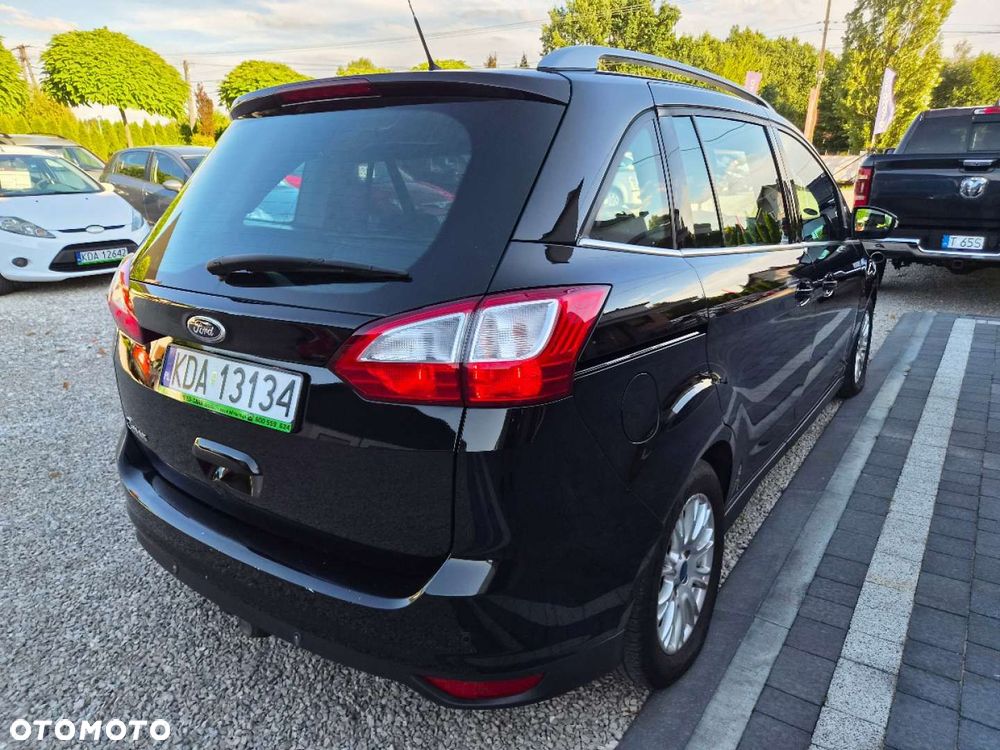 Ford Grand C-MAX - 9