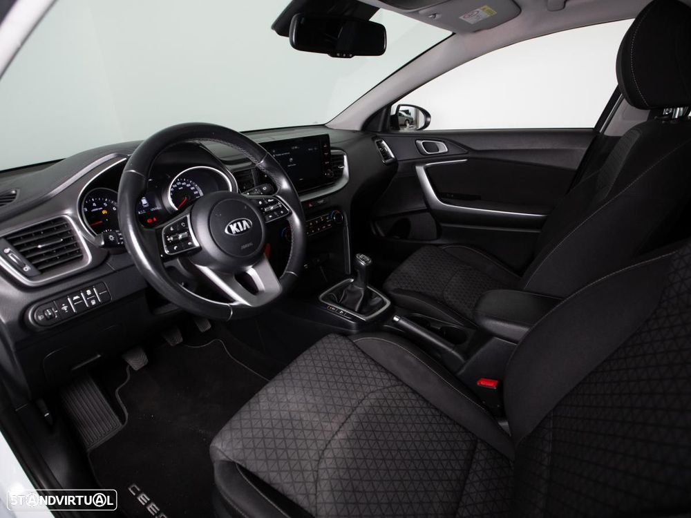 Kia Ceed 1.0 T-GDI Urban - 7