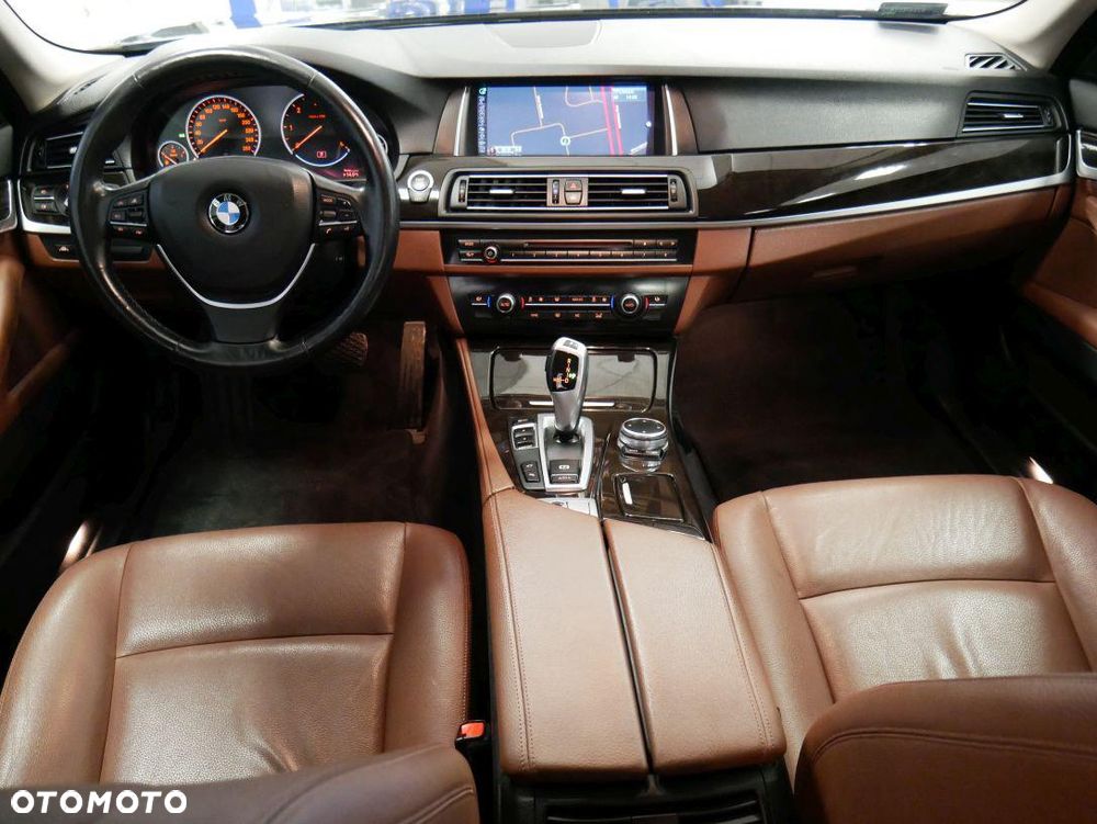 BMW Seria 5 520d Luxury Line - 18