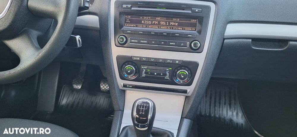 Skoda Octavia 1.6 TDI Ambiente - 14