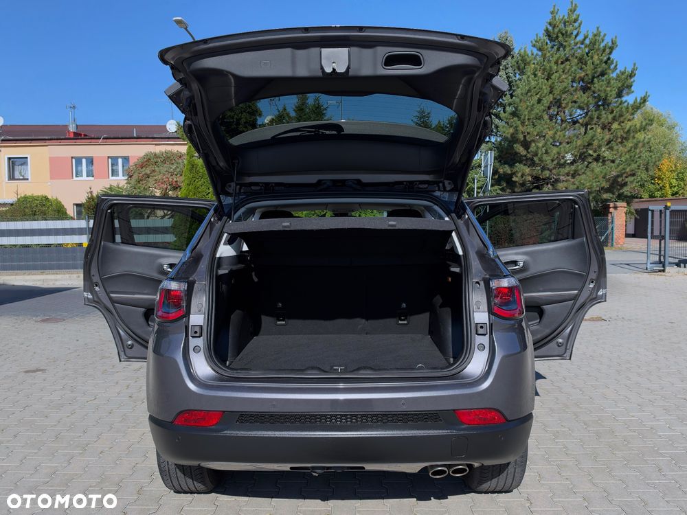 Jeep Compass - 15