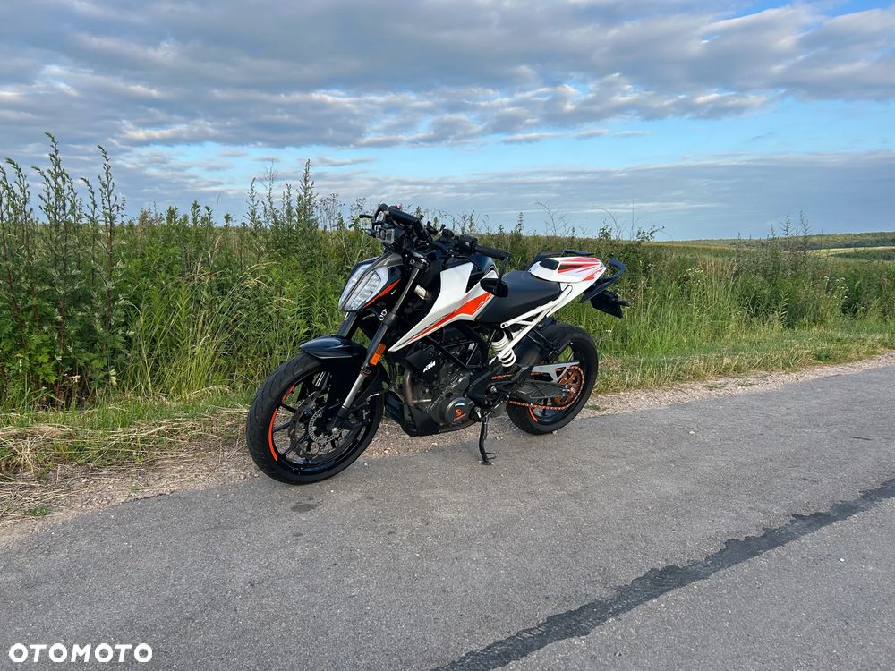 KTM Duke 390 - 4