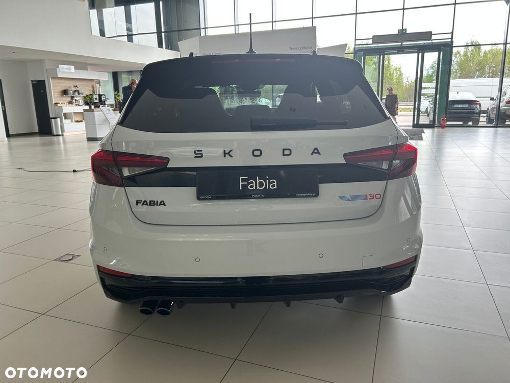 Skoda Fabia - 11